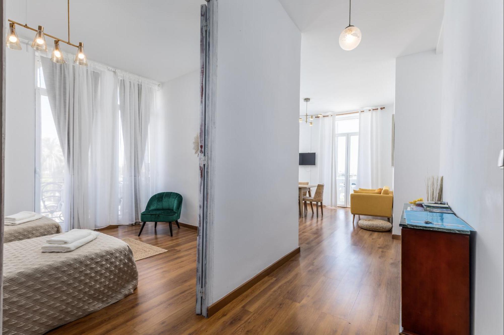 New Calabuig Apartaments Valencia Eksteriør bilde